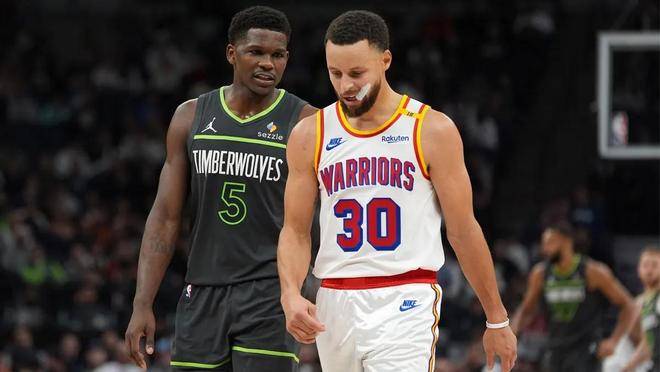 九游体育-库里36分美国逆转塞尔维亚进决赛视频