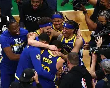 九游官网官方入口-勇士库里比赛全场回放