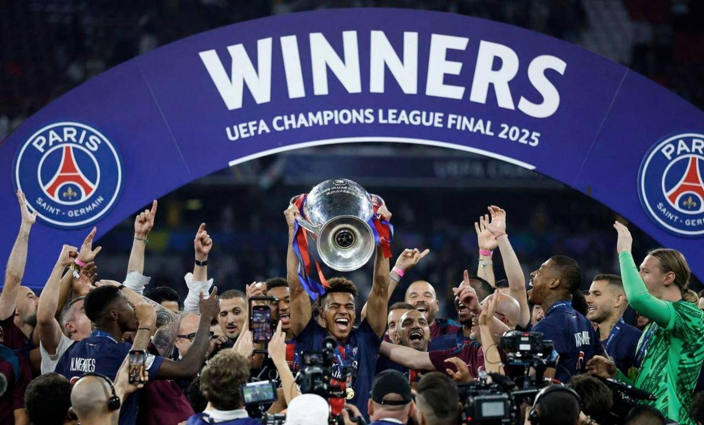 曼城客场挑战切尔西,强强对话谁将获胜