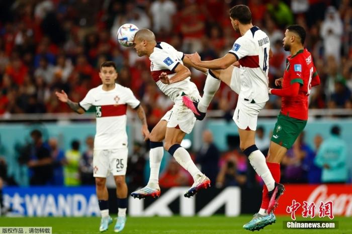 九游官网官方入口-卫冕冠军被黑马球队连番斩获胜利了吗