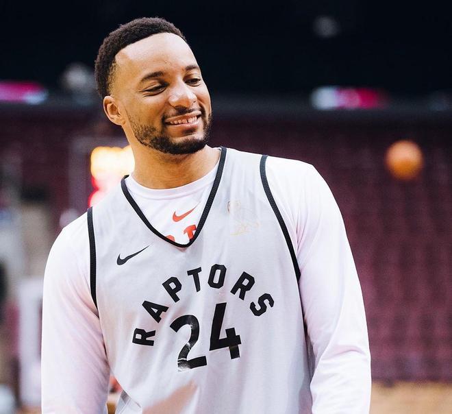 九游娱乐-猛龙队的洛瑞去哪里了