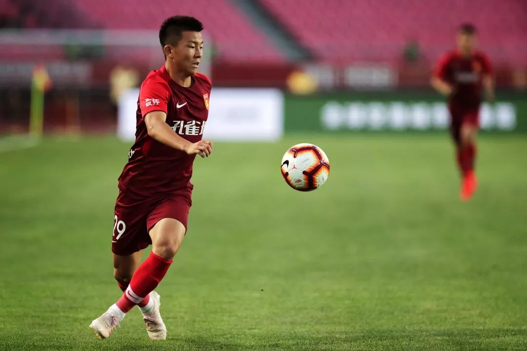 九游官网官方入口-2021赛季河北华夏幸福最新球衣