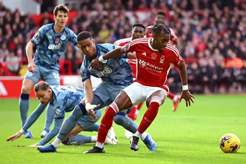 诺里奇客场大胜,继续保持联赛不败纪录的是谁